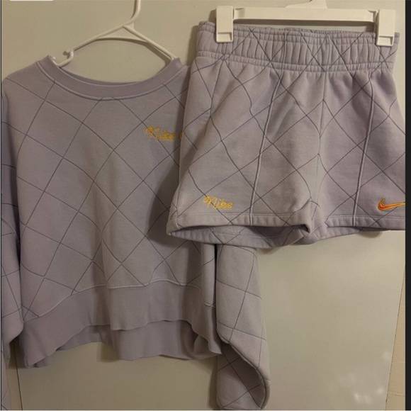 Nike Women's Gray Shorts and crewneck set - Picture 2 of 2